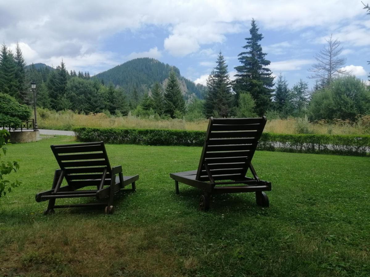 "Моето Любимо Място", Смолянски Езера - "My Favorite Place", Smolyan Lakes Exterior foto