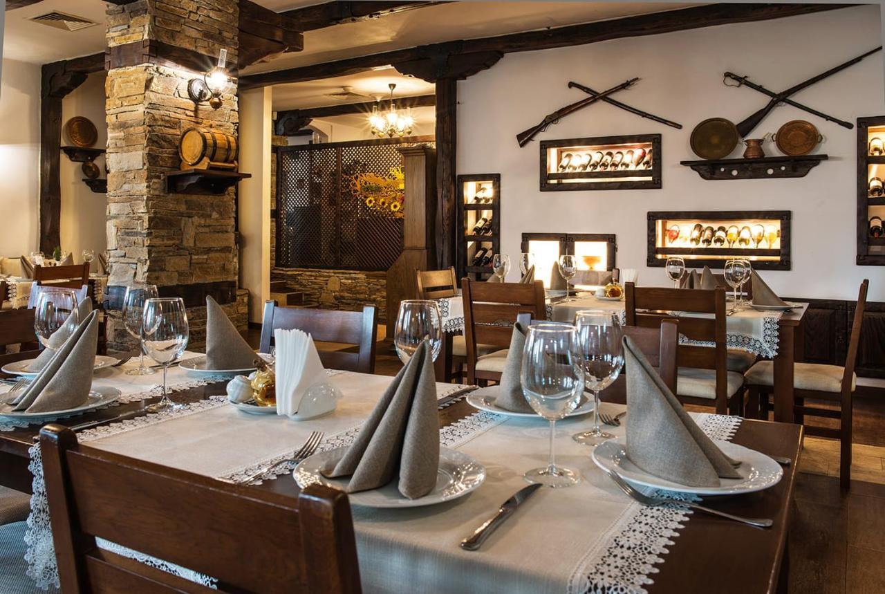 "Моето Любимо Място", Смолянски Езера - "My Favorite Place", Smolyan Lakes Exterior foto