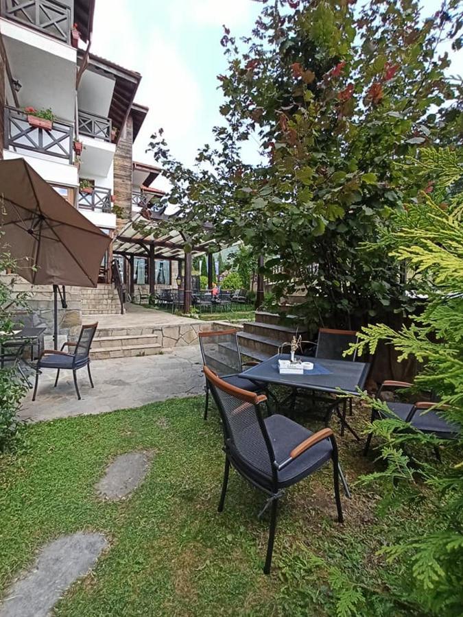 "Моето Любимо Място", Смолянски Езера - "My Favorite Place", Smolyan Lakes Exterior foto